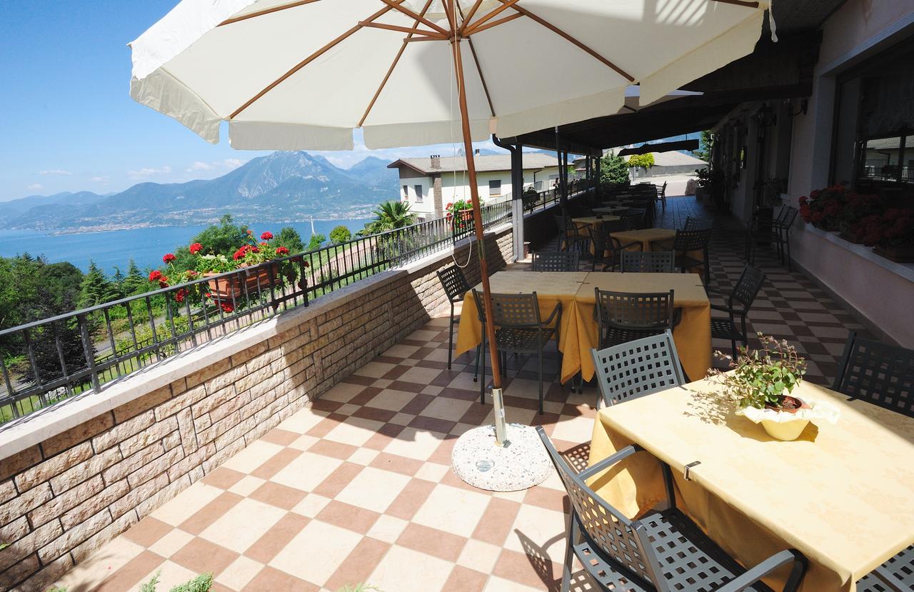 Hotel San Remo Сан Дзено ди Монтаня Екстериор снимка